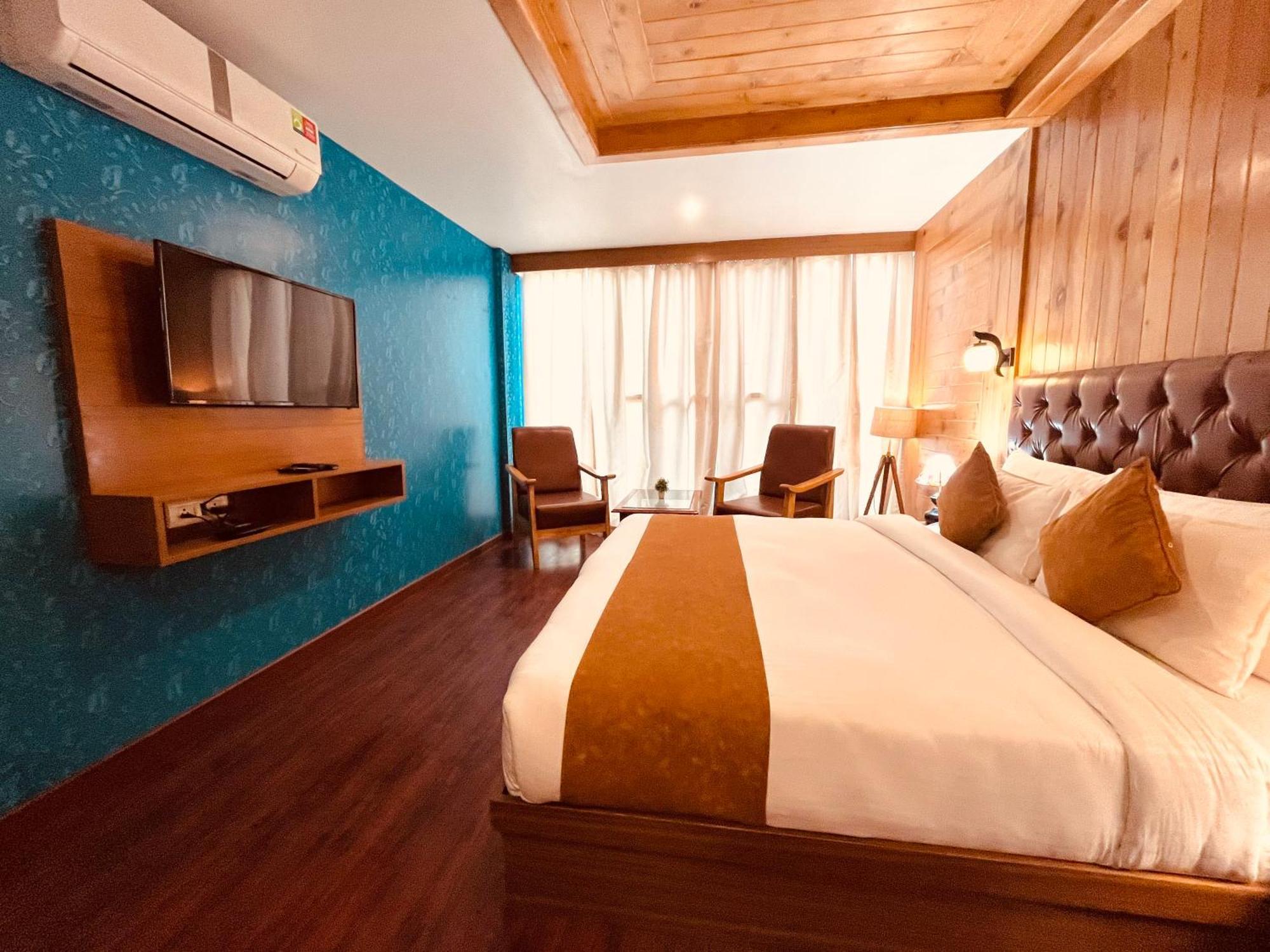 The Vista Legacy Resort, Manali - #Near Mall Road #Centrally Heated & Air Cooled Rooms #Big Parking #Best Selling #Premium Rooms #Luxury Collection #Open Terrace #Lift #Playing Zone #Property Of The Year Manali (Himachal Pradesh) Exterior photo